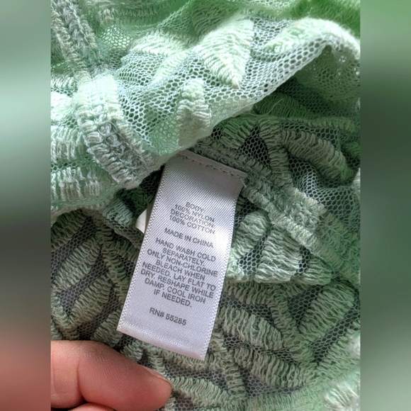 EXPRESS Teal Lace Top - Picture 8 of 9